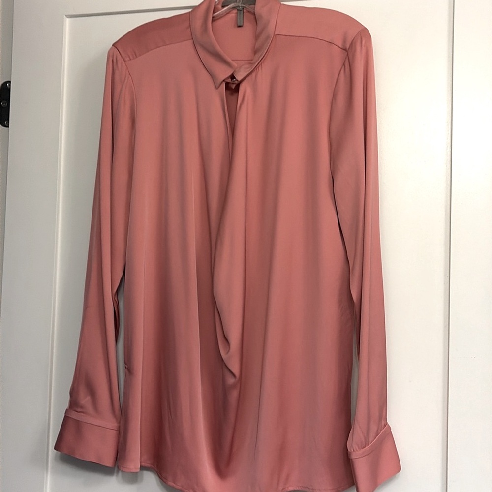 ELEGANT CHIC SILK HALSTON BLOUSE FROM NEIMAN MARCUS